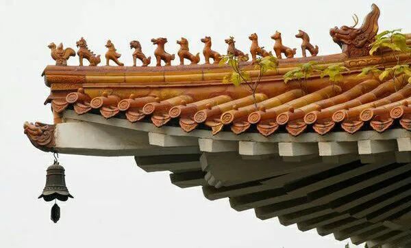 中國古建筑屋脊上的神仙與神獸